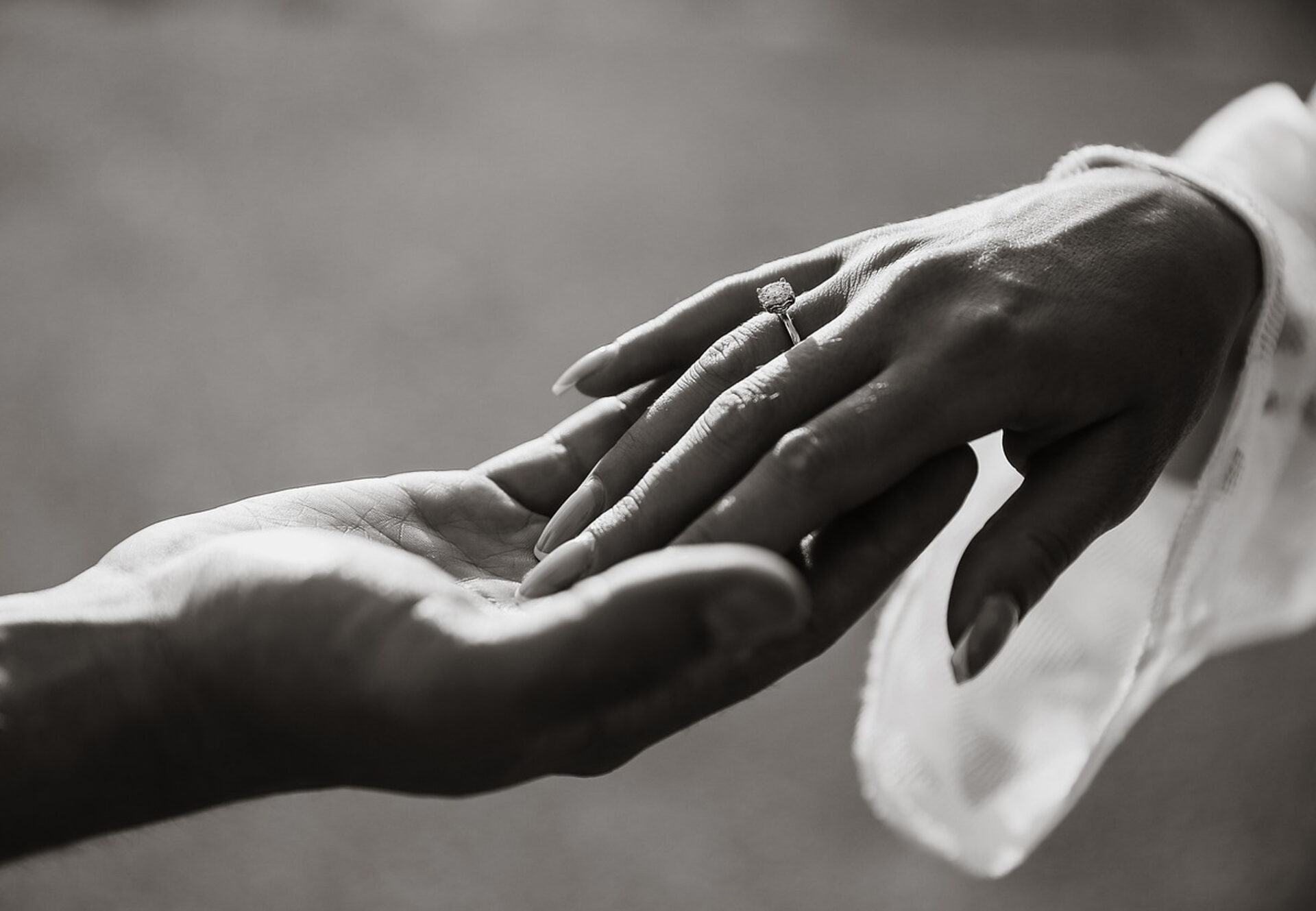 Which engagement ring styles will be trending in 2024?