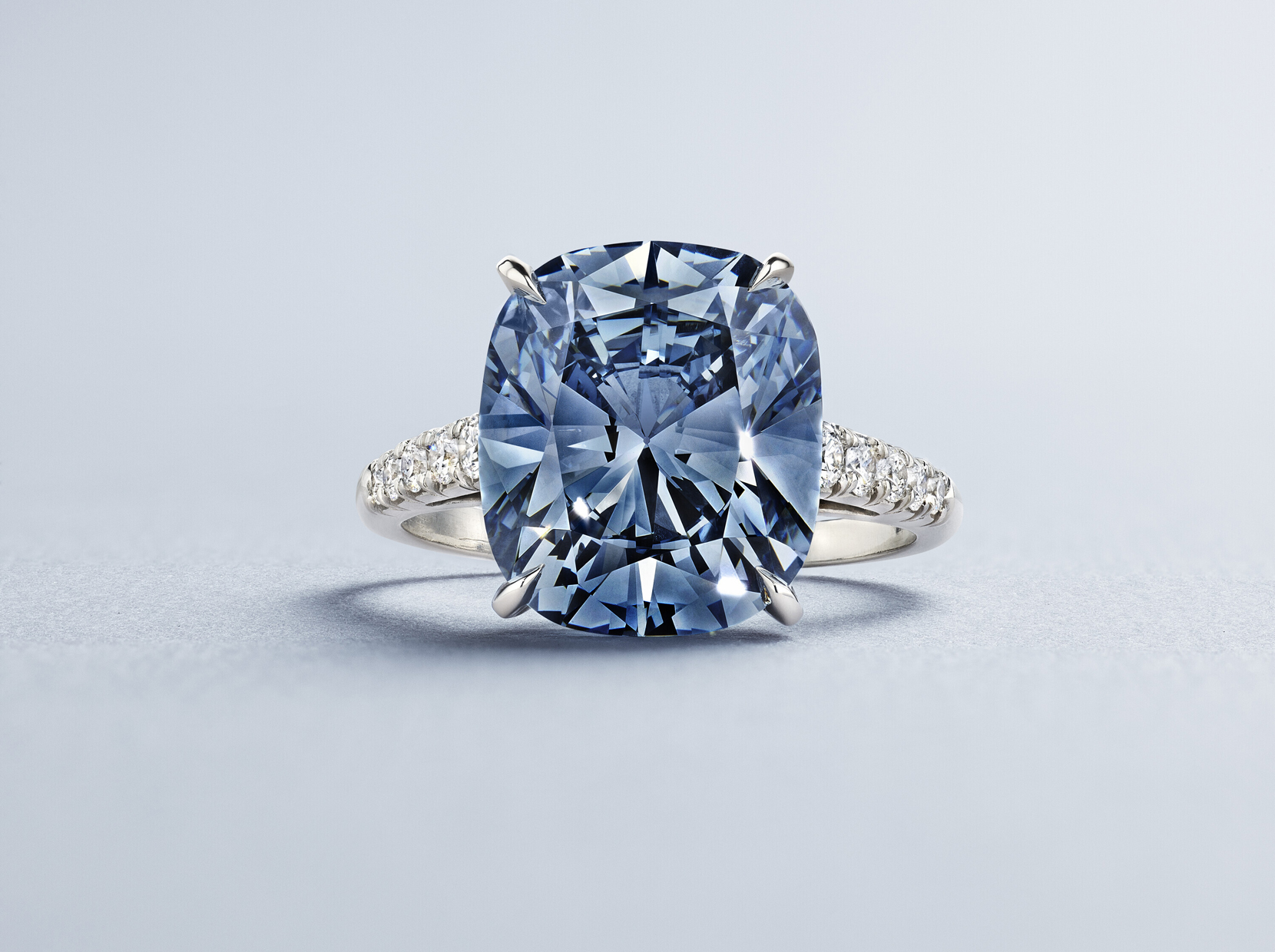 Magnificent Jewels sale earns almost $50m - Professional Jeweler USA
